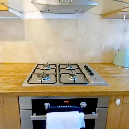 Cozy 4 Bedroom House In Smethwick With 4 Bathrooms Perfect For Contractors And Families Hébergement de vacances Birmingham