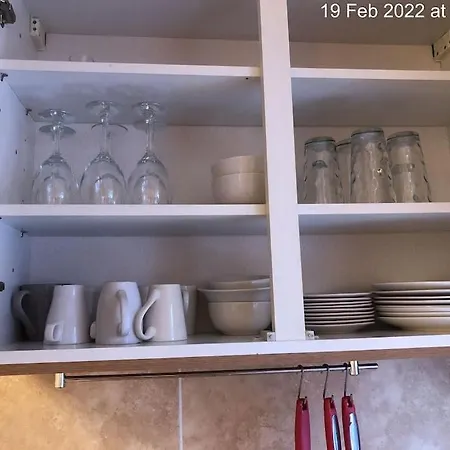 Cozy 4 Bedroom House In Smethwick With 4 Bathrooms Perfect For Contractors And Families * Birmingham